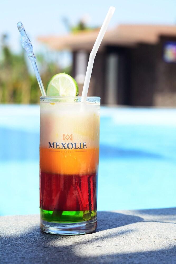 Mexolie Hotel Kebumen Exterior photo